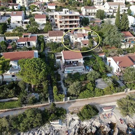 Vera Apartment *